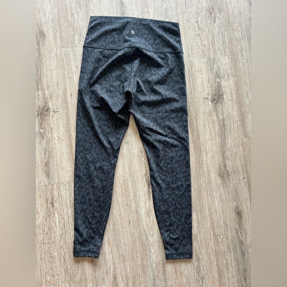 Lululemon tights